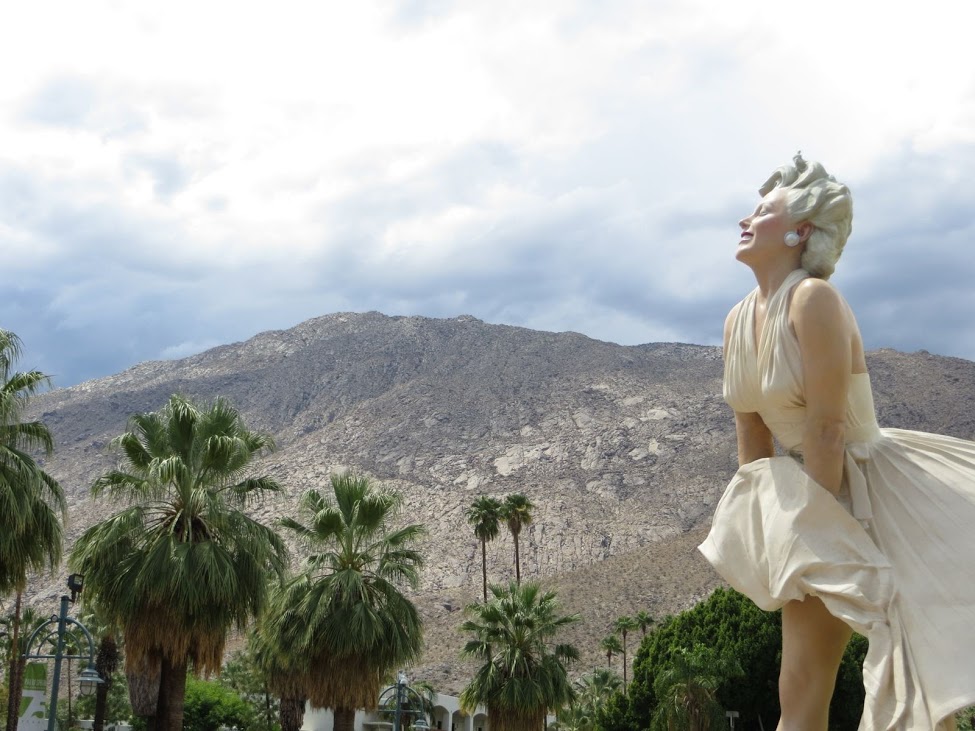 Travel guide to Palm Springs